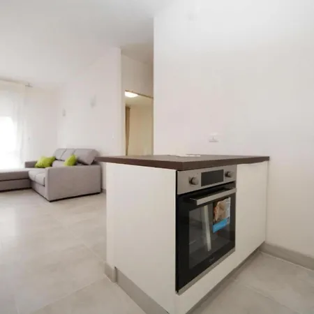 Апартаменты Spacious Flat In Rosolina For Your Розолина-Маре