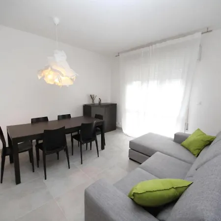 Апартаменты Spacious Flat In Rosolina For Your *